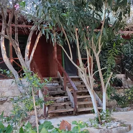 Ata Bungalow Frühstückspension