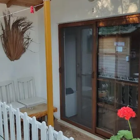 Ata Bungalow カシュ